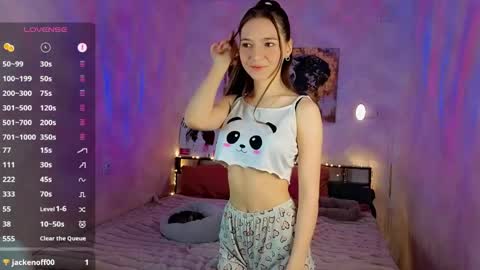 Snapshot of softy_bunny chatting on 9, 6, 2026 softy_bunny online show from 9, 6, 2026