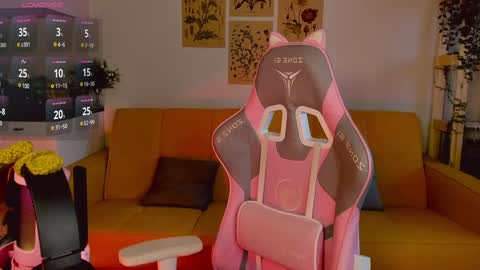 Sofy online show from 5, 1, 2025