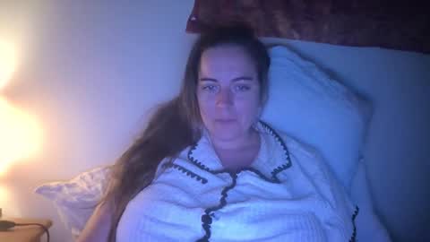 Snapshot of sola_limelight chatting on 7, 11, 2025 sola_limelight online show from 7, 11, 2025