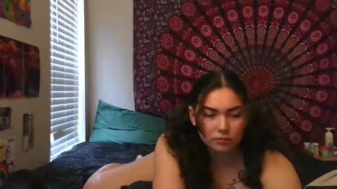 Snapshot of sola_reina chatting on 10, 10, 2025 Sola Reina online show from 10, 10, 2025