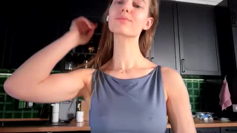 Bella online show from 7, 1, 2026