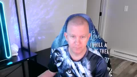 Snapshot of solarlunar1 chatting on 16, 9, 2025 just ask  online show from 16, 9, 2025