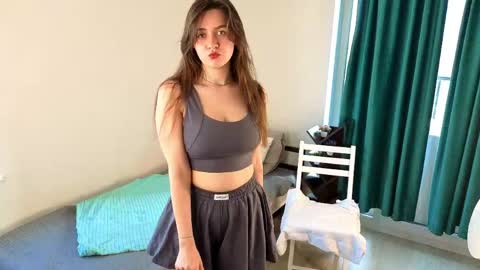 Snapshot of solayous chatting on 9, 5, 2026 Elisa online show from 9, 5, 2026