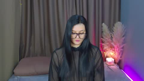 Snapshot of solazolaa chatting on 10, 4, 2026 Sonya online show from 10, 4, 2026