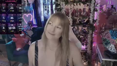 solesticia online show from 15, 9, 2025