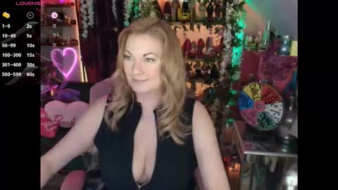 solesticia online show from 5, 4, 2026