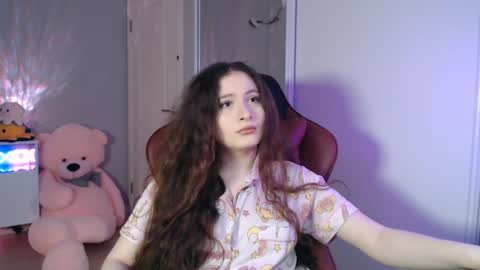 Becky online show from 28, 4, 2026
