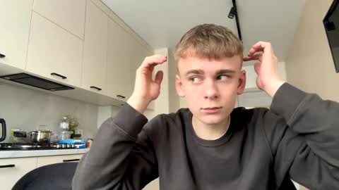 Snapshot of solofury chatting on 2, 4, 2026 Jett online show from 2, 4, 2026