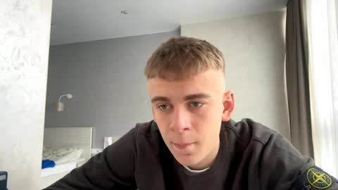 Snapshot of solofury chatting on 7, 4, 2026 Jett online show from 7, 4, 2026