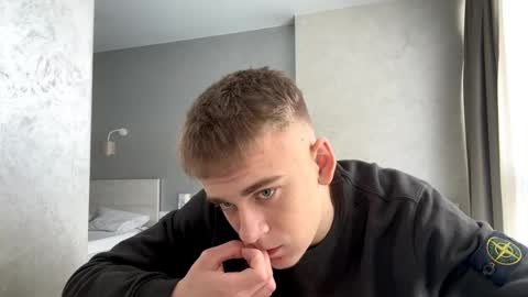 Snapshot of solofury chatting on 11, 4, 2026 Jett online show from 11, 4, 2026