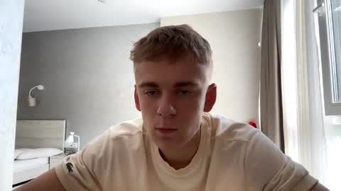 Snapshot of solofury chatting on 5, 7, 2026 Jett online show from 5, 7, 2026