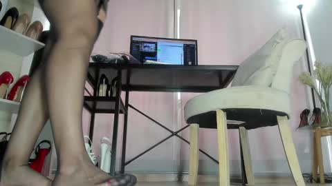 Snapshot of solsmith0 chatting on 7, 10, 2025 solsmith0 online show from 7, 10, 2025