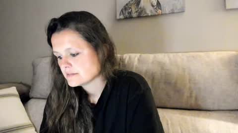 Snapshot of someonesday chatting on 28, 3, 2026 SomeonesDay online show from 28, 3, 2026