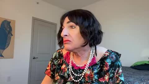 Snapshot of somewhatflexible chatting on 2, 3, 2025 Cassie Delighted online show from 2, 3, 2025