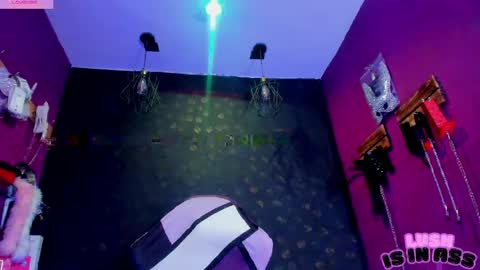 Snapshot of sommer_alexa chatting on 18, 4, 2026 Alexa online show from 18, 4, 2026