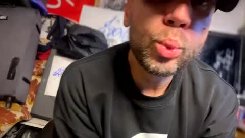 Snapshot of son_e_blacc chatting on 15, 6, 2026 Soni online show from 15, 6, 2026