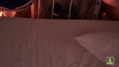 My name isSonya  online show from 9, 10, 2025