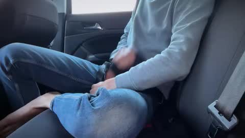 Snapshot of sondages chatting on 21, 11, 2025 Sondages online show from 21, 11, 2025