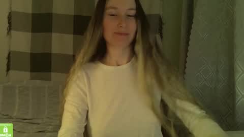 Snapshot of song_to_the_siren chatting on 18, 1, 2025 Mary online show from 18, 1, 2025