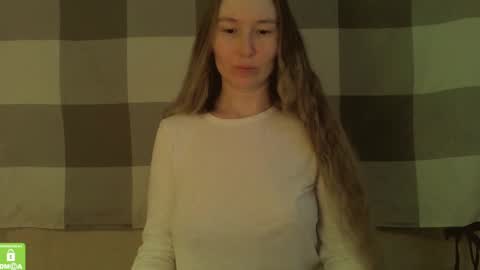 Snapshot of song_to_the_siren chatting on 22, 1, 2025 Mary online show from 22, 1, 2025