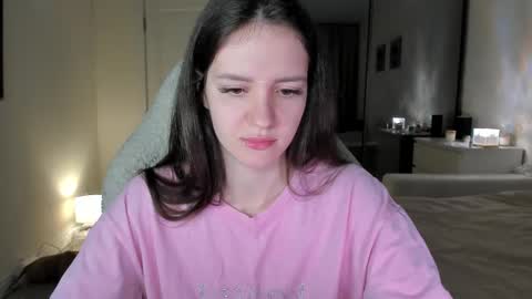 Snapshot of sonia_moon_ chatting on 10, 10, 2025 sonia_moon_ online show from 10, 10, 2025