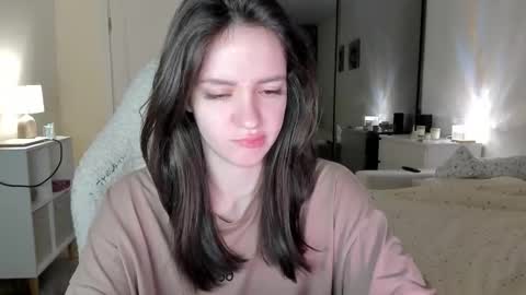 Snapshot of sonia_moon_ chatting on 21, 10, 2025 sonia_moon_ online show from 21, 10, 2025