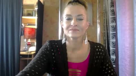 Snapshot of soniadance chatting on 20, 4, 2026 Sonia online show from 20, 4, 2026