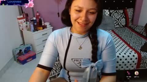 sonialatin69 online show from 17, 1, 2025