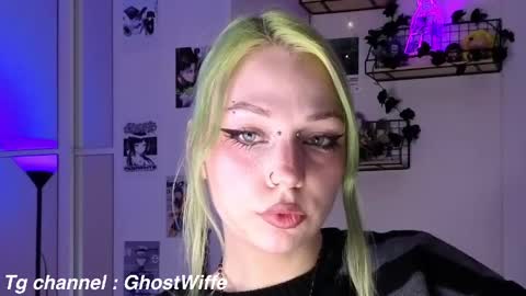 Snapshot of sono_sharingan chatting on 5, 4, 2026 Your ghost wife online show from 5, 4, 2026