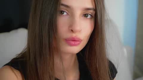 Eva 3 online show from 3, 10, 2025