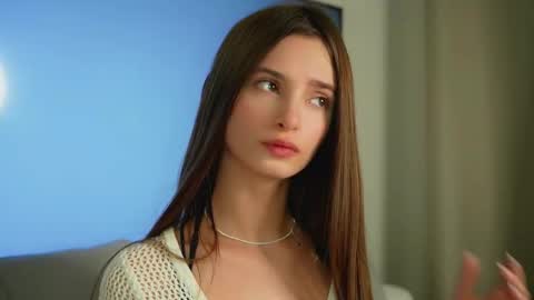 Eva 3 online show from 18, 11, 2025