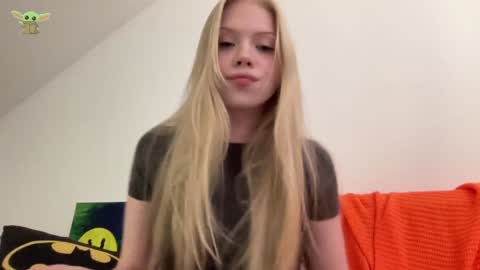 Snapshot of sonyaplush chatting on 11, 12, 2024 Sonya  Instagram   Twitter sonyaplushgirl  OnlyFans sonyaplush online show from 11, 12, 2024