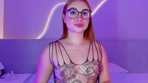 Snapshot of soph1a_ chatting on 18, 6, 2026 Sophia online show from 18, 6, 2026