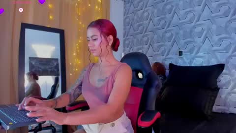 sophie online show from 28, 10, 2025