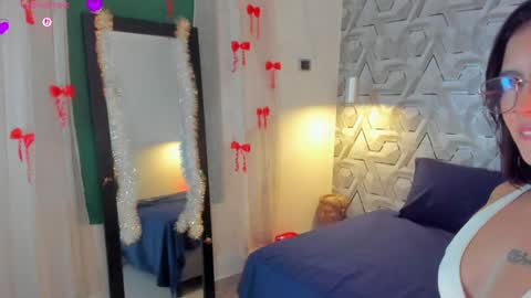 Snapshot of sophi_01 chatting on 31, 3, 2026 sophie online show from 31, 3, 2026