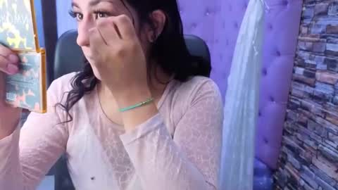 Snapshot of sophi_hardd chatting on 18, 1, 2026 sophi_hardd online show from 18, 1, 2026