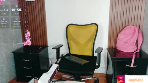 Snapshot of sophi_thaylorr chatting on 19, 9, 2025 Sophi Thaylorr online show from 19, 9, 2025