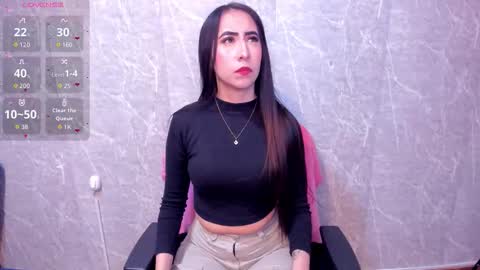 Snapshot of sophi_thaylorr chatting on 27, 10, 2025 Sophi Thaylorr online show from 27, 10, 2025