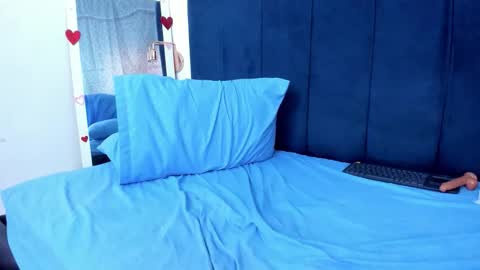 sophia__beauty online show from 5, 12, 2025