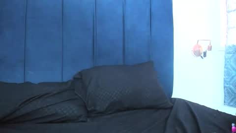 sophia__beauty online show from 19, 12, 2025