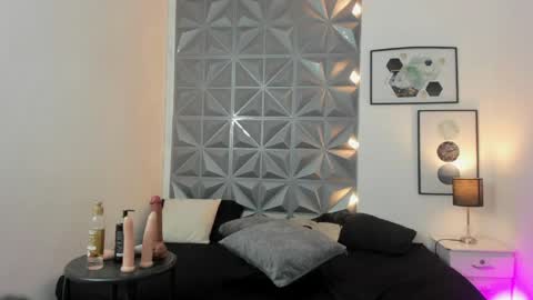 Snapshot of sophia__evans1 chatting on 15, 4, 2026 Sophia online show from 15, 4, 2026