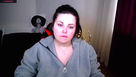 Snapshot of sophia__olsen chatting on 5, 3, 2025 sophia__olsen online show from 5, 3, 2025