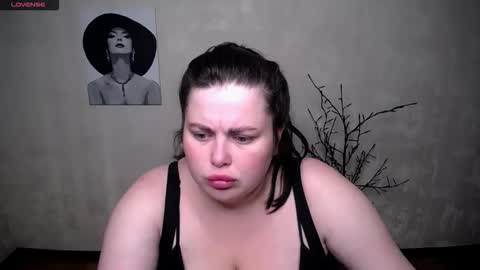 Snapshot of sophia__olsen chatting on 12, 9, 2025 sophia__olsen online show from 12, 9, 2025