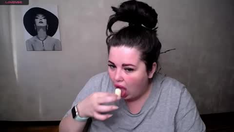 Snapshot of sophia__olsen chatting on 16, 9, 2025 sophia__olsen online show from 16, 9, 2025
