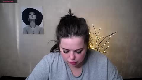 Snapshot of sophia__olsen chatting on 22, 9, 2025 sophia__olsen online show from 22, 9, 2025