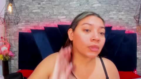 Sophia  online show from 15, 4, 2026