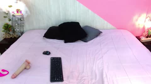 sophia_brunette21 online show from 11, 1, 2026