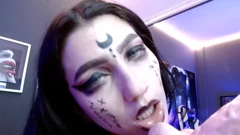 sophia hottie online show from 18, 2, 2025