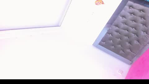 sophia_horny19 online show from 14, 12, 2025