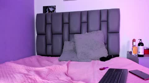 Sofia  online show from 14, 1, 2025